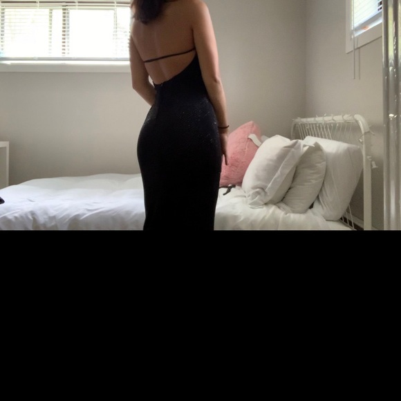 ✨Formal Dress✨ - Picture 3 of 8